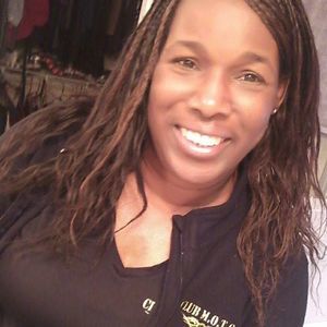 Meet your Posher, Anita