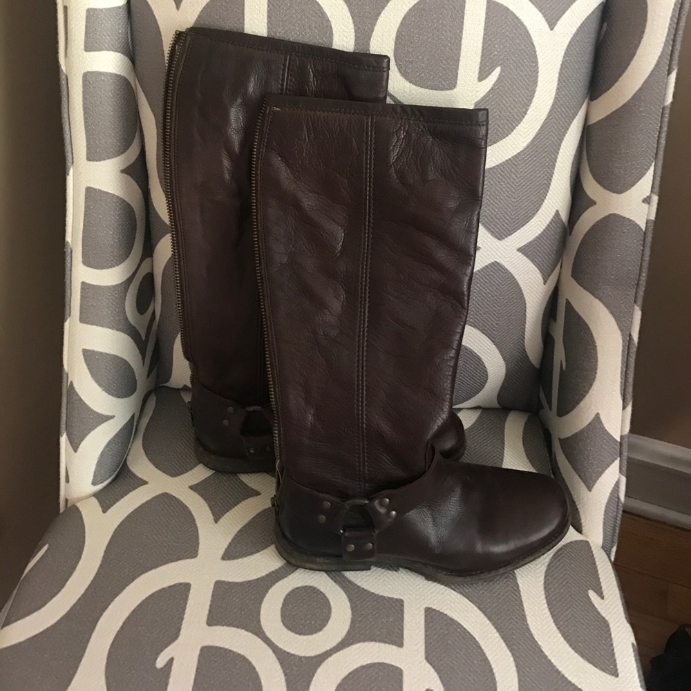 Frye brown boots size 7