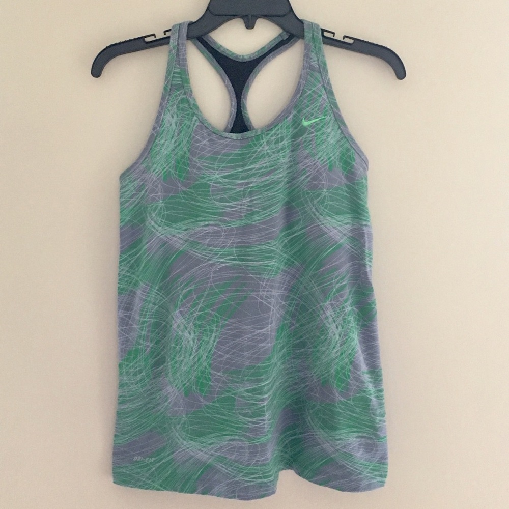 Women's Nike Dri-Fit Workout Top - Size L