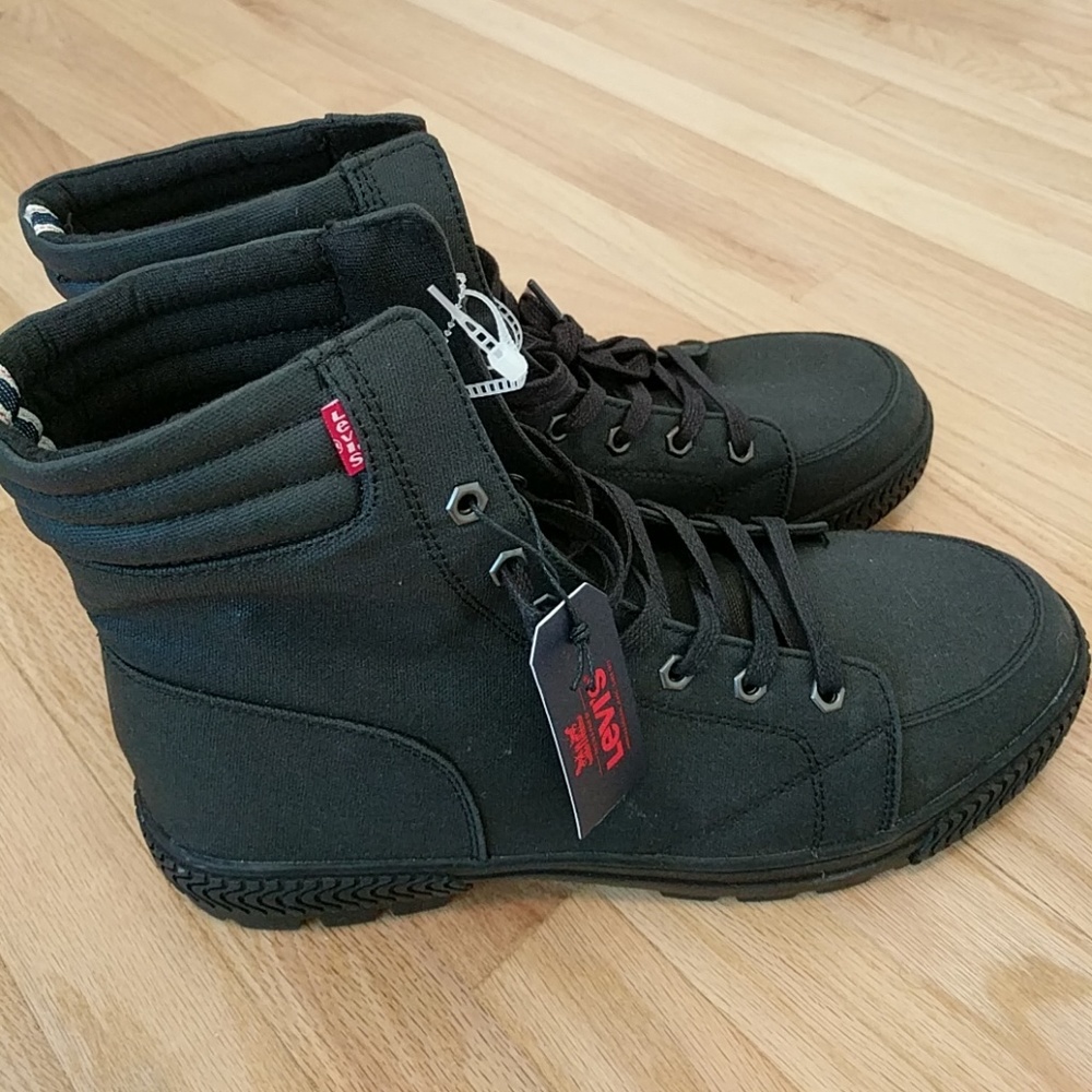 Brand New Levis Combat Boots