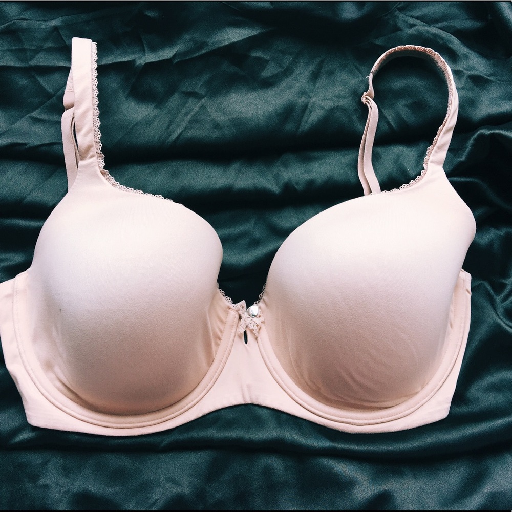 Victoria's Secret Bra {used}