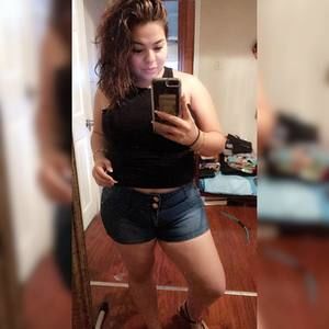 Meet your Posher, Dania