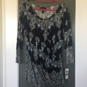 Blue-Paisley INC wrap top with silver neck accent
