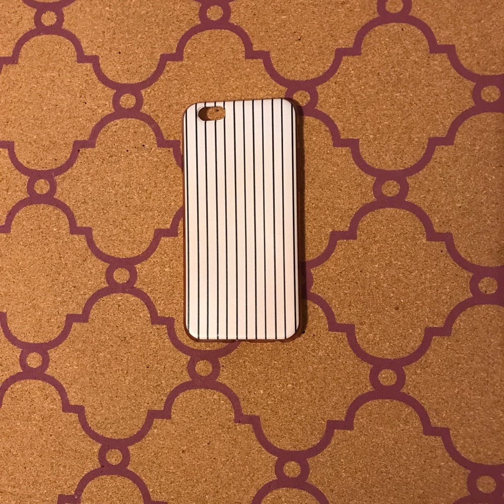 Striped iPhone 6/6s case