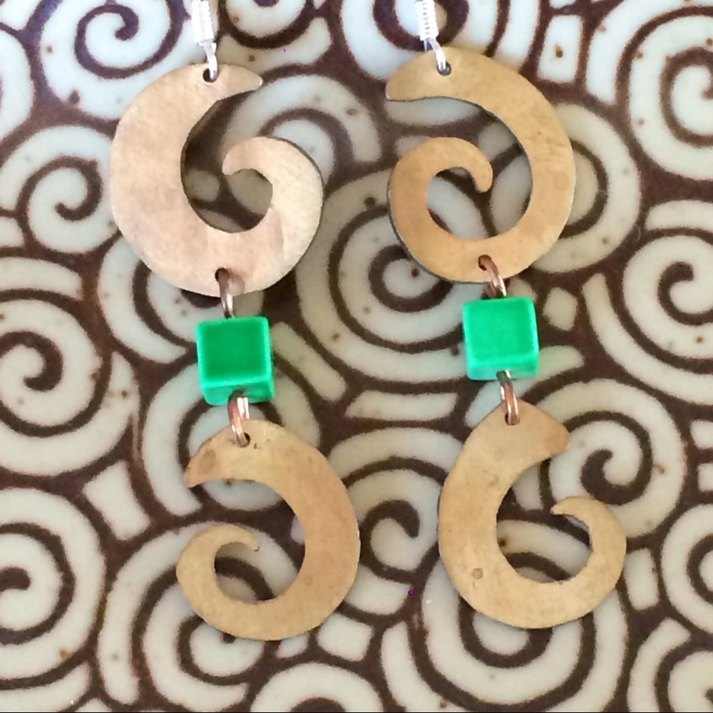 UrbanSamba "Green Swirly" Earrings