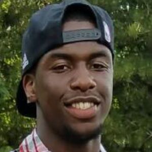 Meet your Posher, Alie