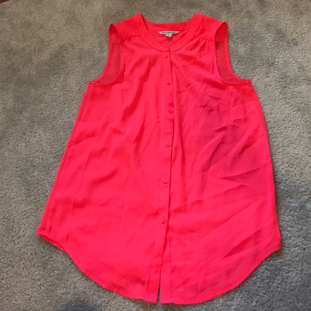 Sleeveless Button Down Blouse