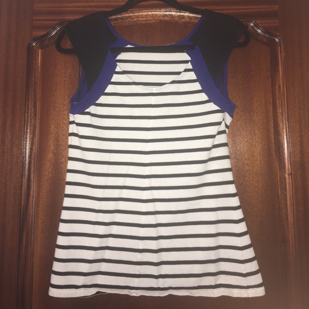 Express top - Picture 2 of 2