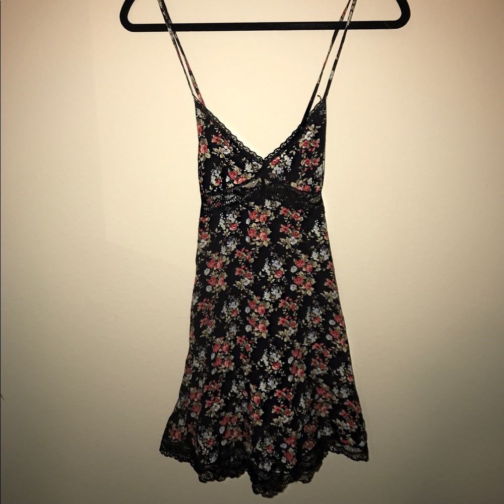 Floral Dress With Lace