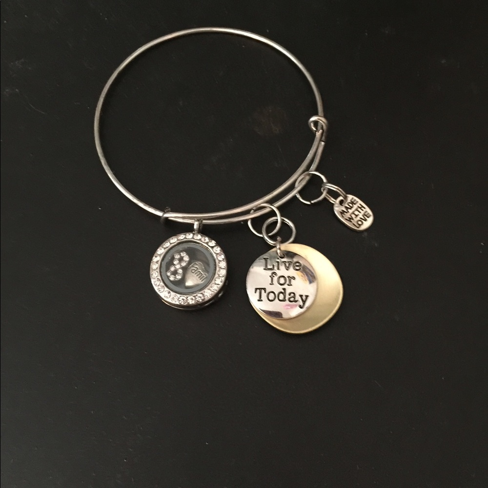 Floating lockets & bangle bracelets - Picture 4 of 4