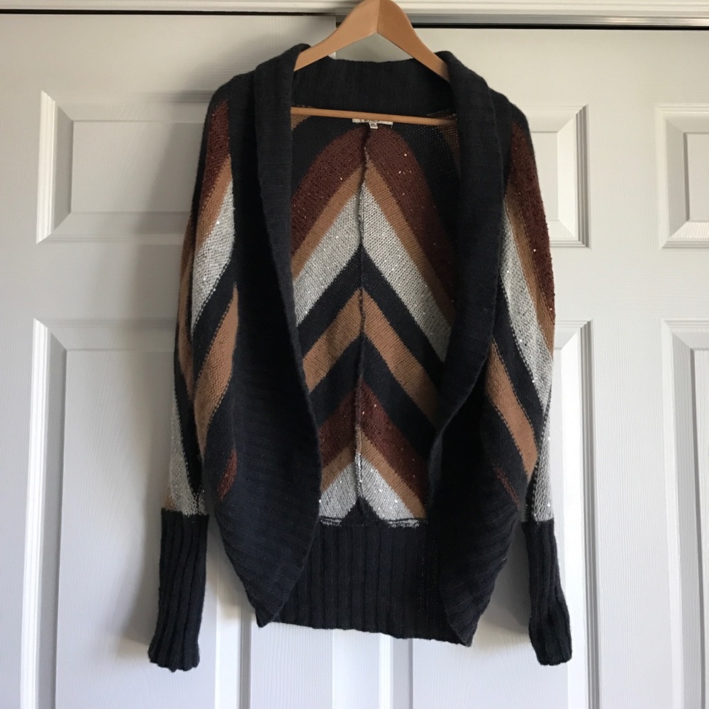 BB Dakota Black Brown Grey Chevrons Cardigan.