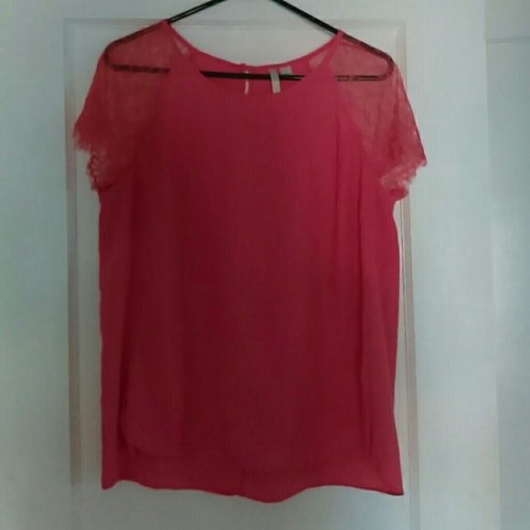 Lauren Conrad Coral short sleeve top - Picture 2 of 2
