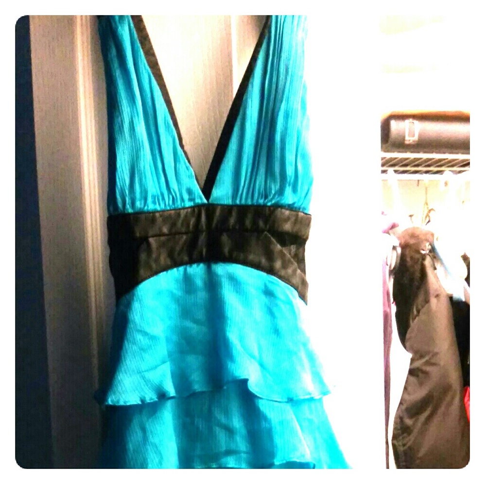 Black/blue spaghetti bebe dress