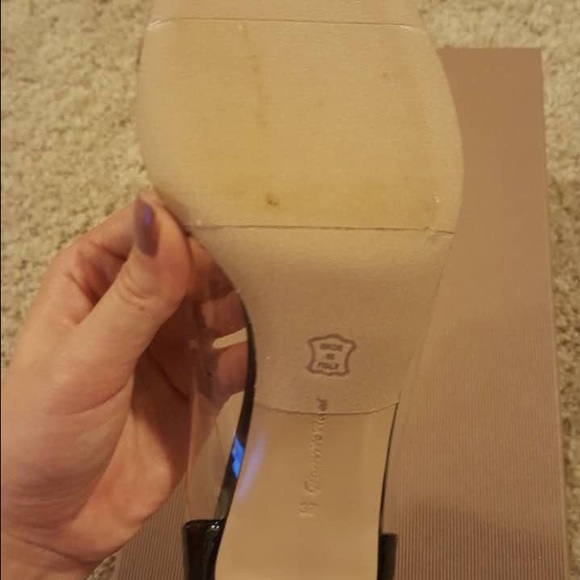 Gianvito Rossi Patent Leather Cap-toe Kitten Pump - Picture 7 of 8