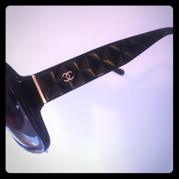 Classic Black Chanel Sunglasses main image 5