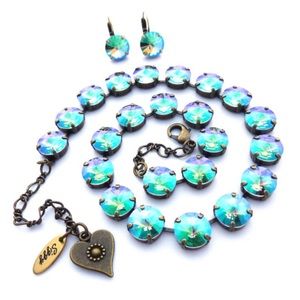 Paradise Shine Necklace And Earrings Set