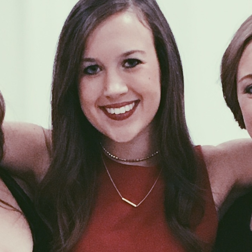 Meet your Posher, Tori