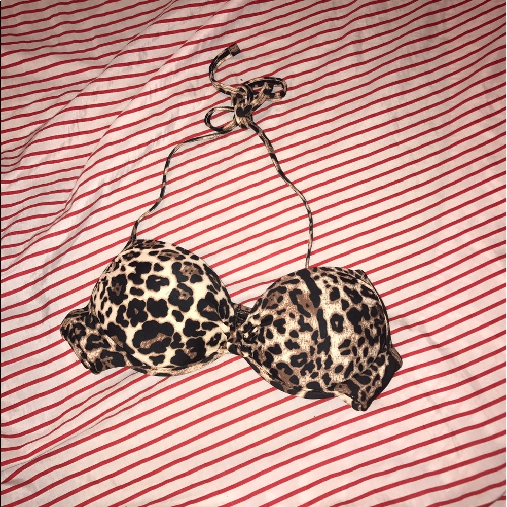 Leopard bathing suit top