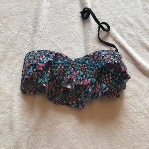 Dillard's swim top NEW WITHOUT TAGS