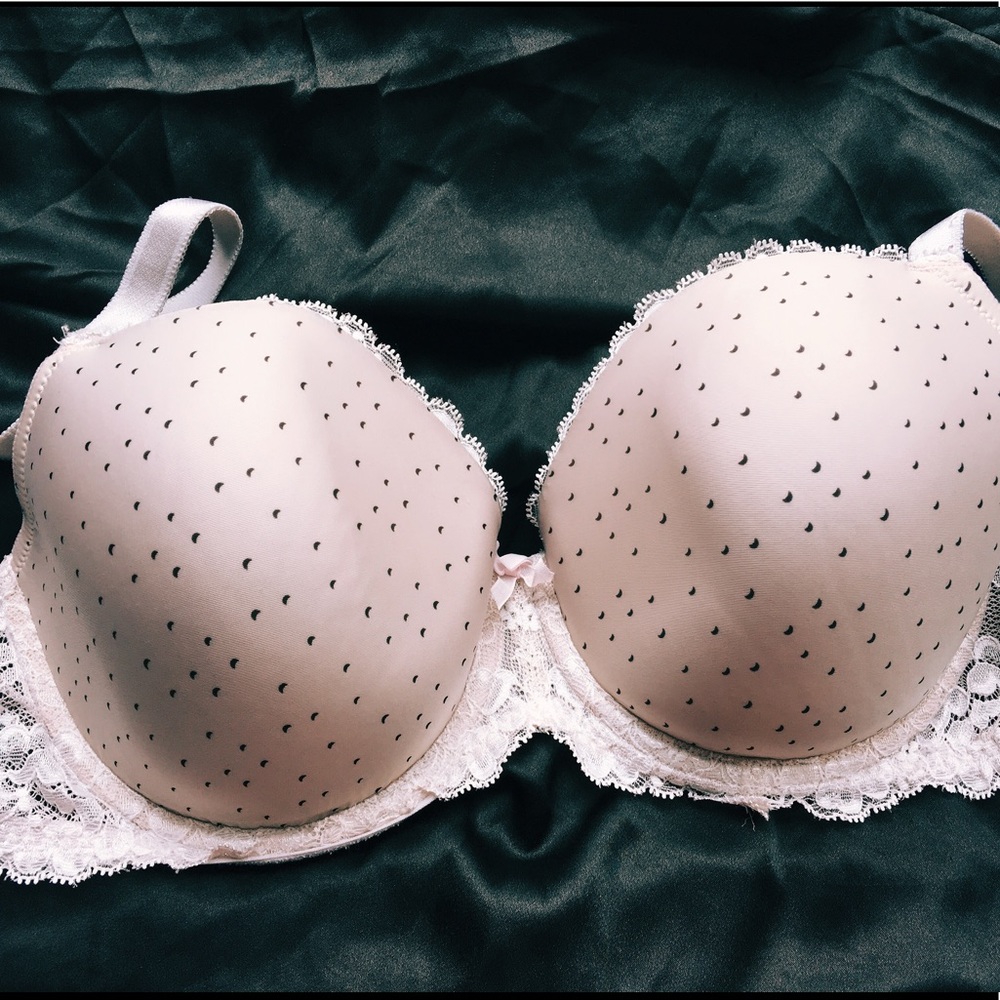 Victoria's Secret Bra {used}