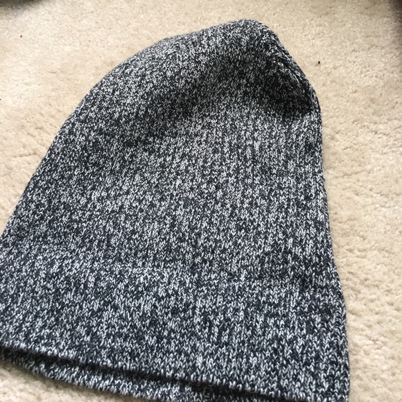 Beanie bundle ๐ - Picture 2 of 3