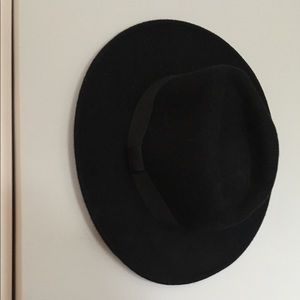 black hat