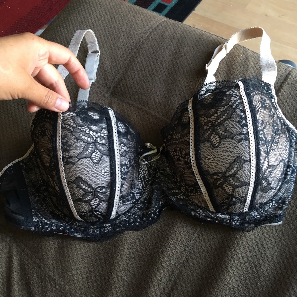 Lovely lace bra- ♥️
