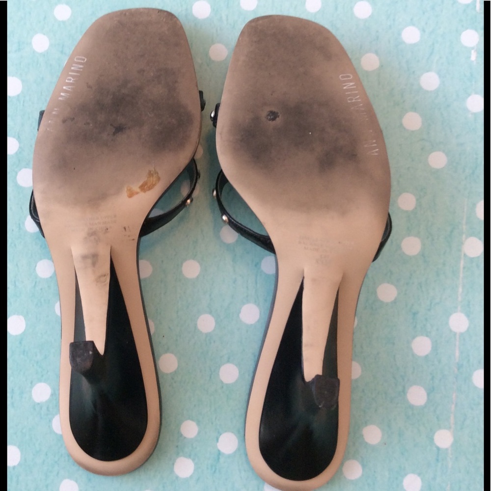 Rhinestone Embellished Low-Heeled Sandals - Picture 4 of 4