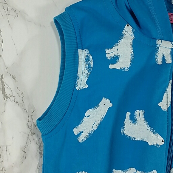 SALE***Blue Polar bear hoodie. Kids   :) - Picture 2 of 5