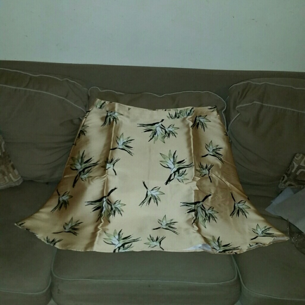 Plus Size Skirt Set - image 5