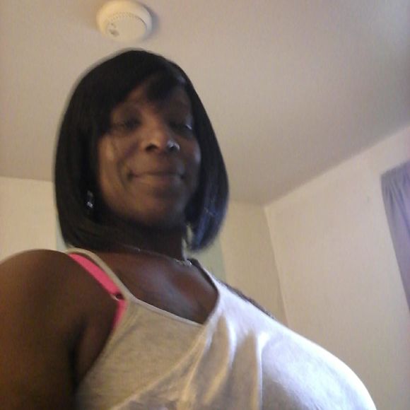 Meet your Posher, Sharee - Picture 1 of 1