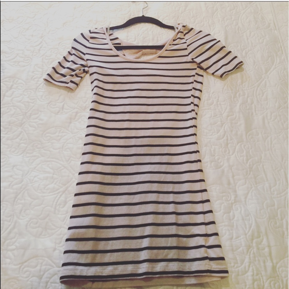 Cute black and light pink mini dress