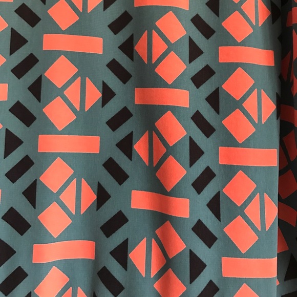 Geometric Print Dress - Picture 4 of 5