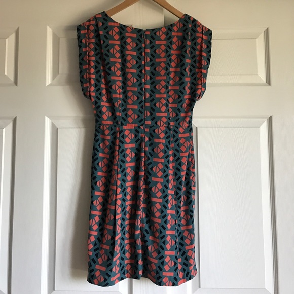 Geometric Print Dress - Picture 5 of 5