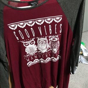 3/4 sleeve good vibes tee