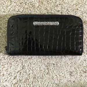 Brighton wallet
