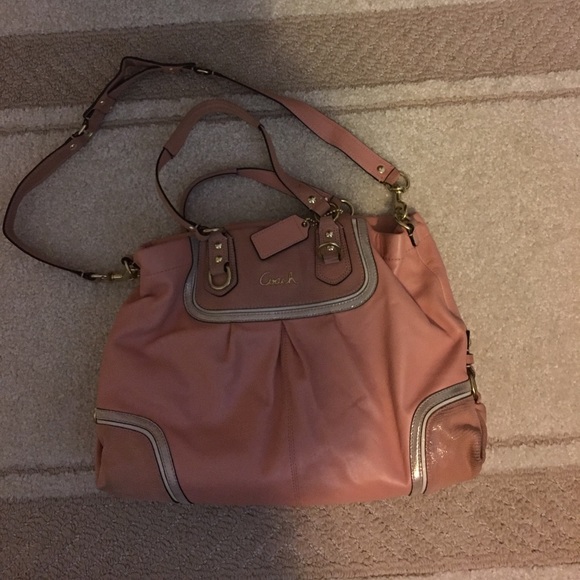 Coach Large Shoulder Bag - Picture 3 of 4