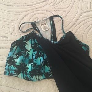 PINK workout tank with built in bra size L NWOT