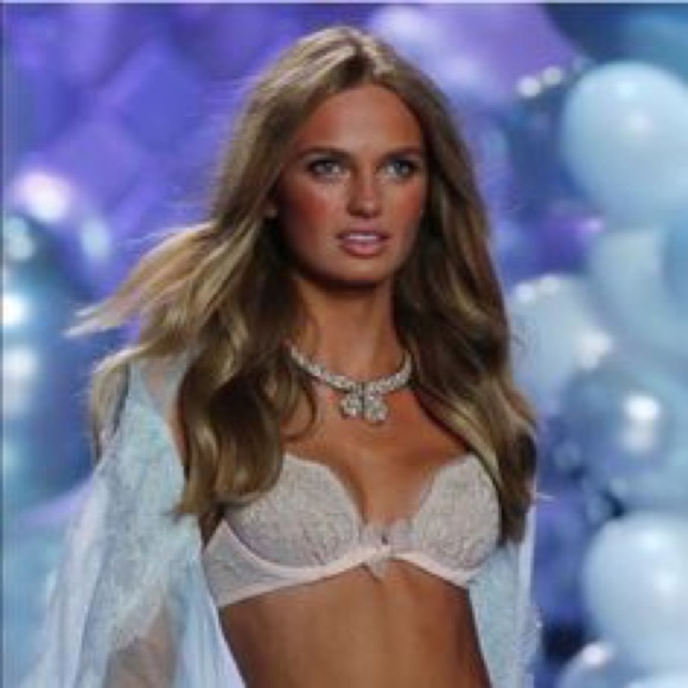 Victoria's Secret Fashion Show 2014 Unlined Bra