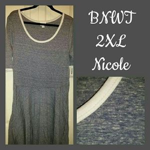 BNWT LuLaRoe 2XL Nicole dress  (Cross Posted)