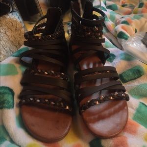 Billabong sandals new! Size 7