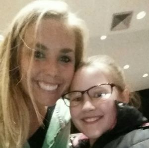 Meet your Posher, Jillian