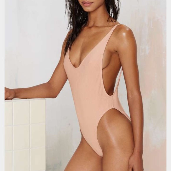 Nasty Gal Alina Swimsuit - Picture 2 of 4