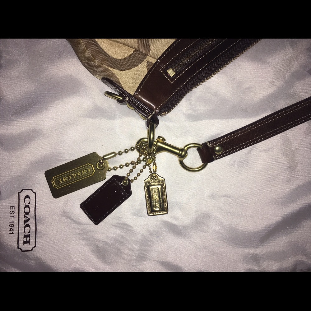 Coach Madison Purse - Picture 3 of 3
