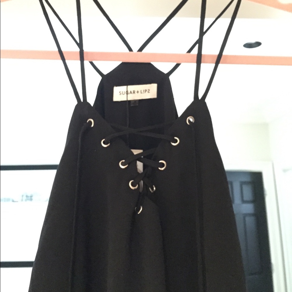 NWT lace up black tank