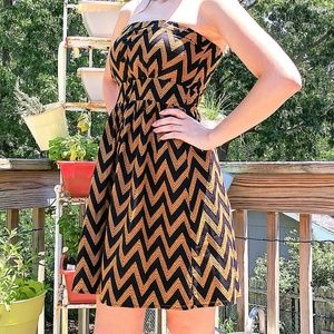 Strapless flirty light dress.