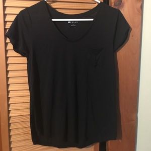 Black Tee w/ pocket
