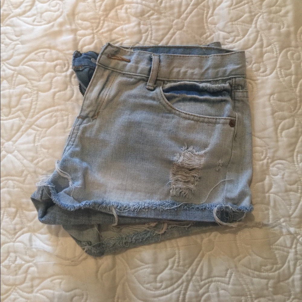 New ripped denim shorts