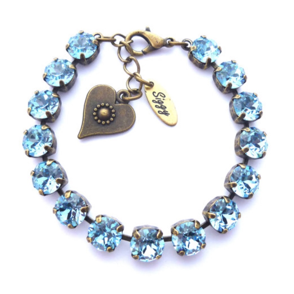 Swarovski Crystal Bracelet in 8mm Aquamarine