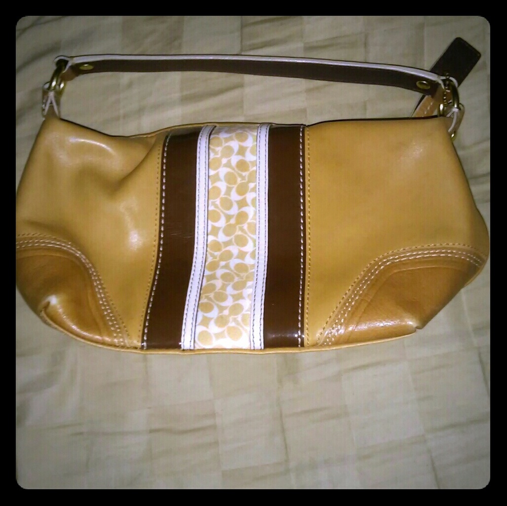 Light brown coach purse